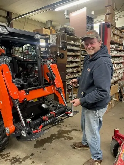 Chris Rental Specialist
